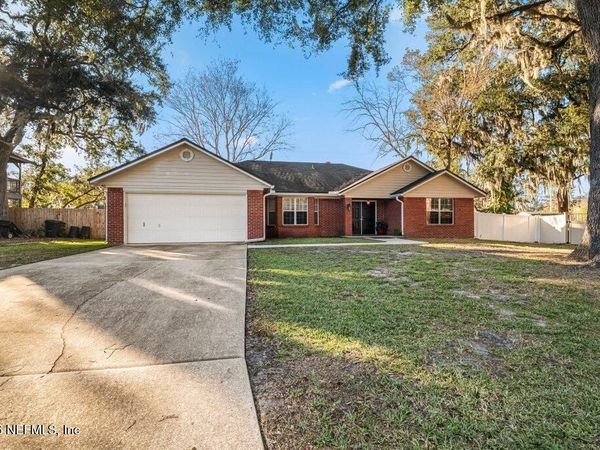 4986 CANARY Court, Fleming Island, FL 32003