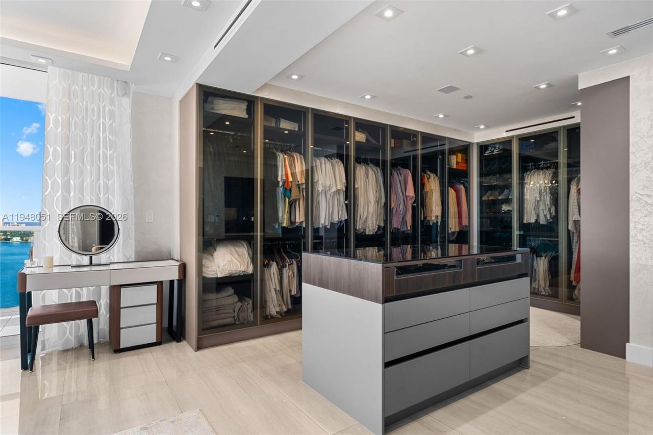 3301 NE 183rd St, Unit 2001, Aventura, FL 33160 Photo