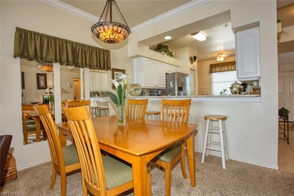 8056 Queen Palm Ln, Unit 644, Fort Myers, FL 33966 Photo