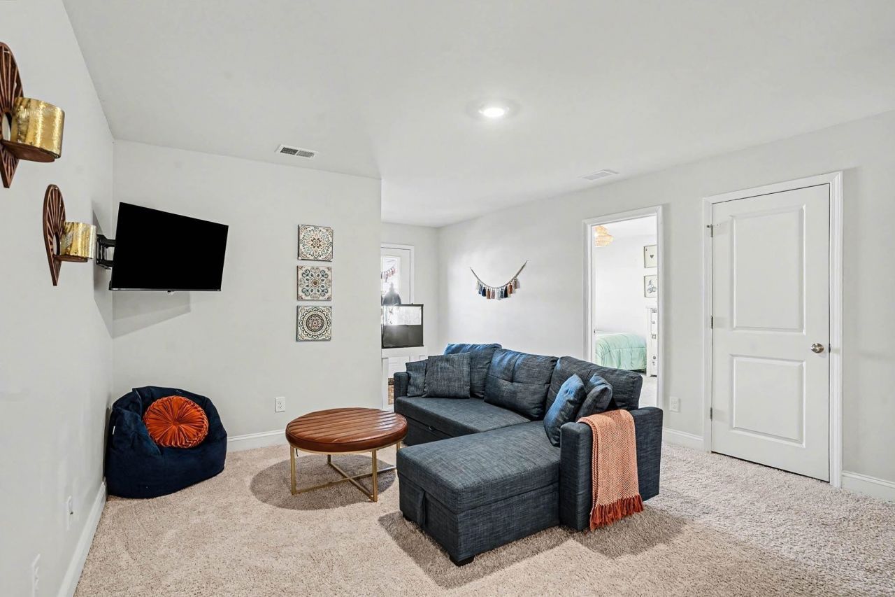 10142 Hamilton Branch Loop Photo 18