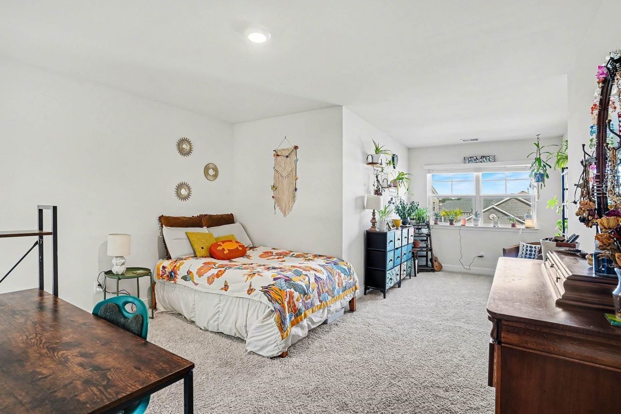 10142 Hamilton Branch Loop Photo 20