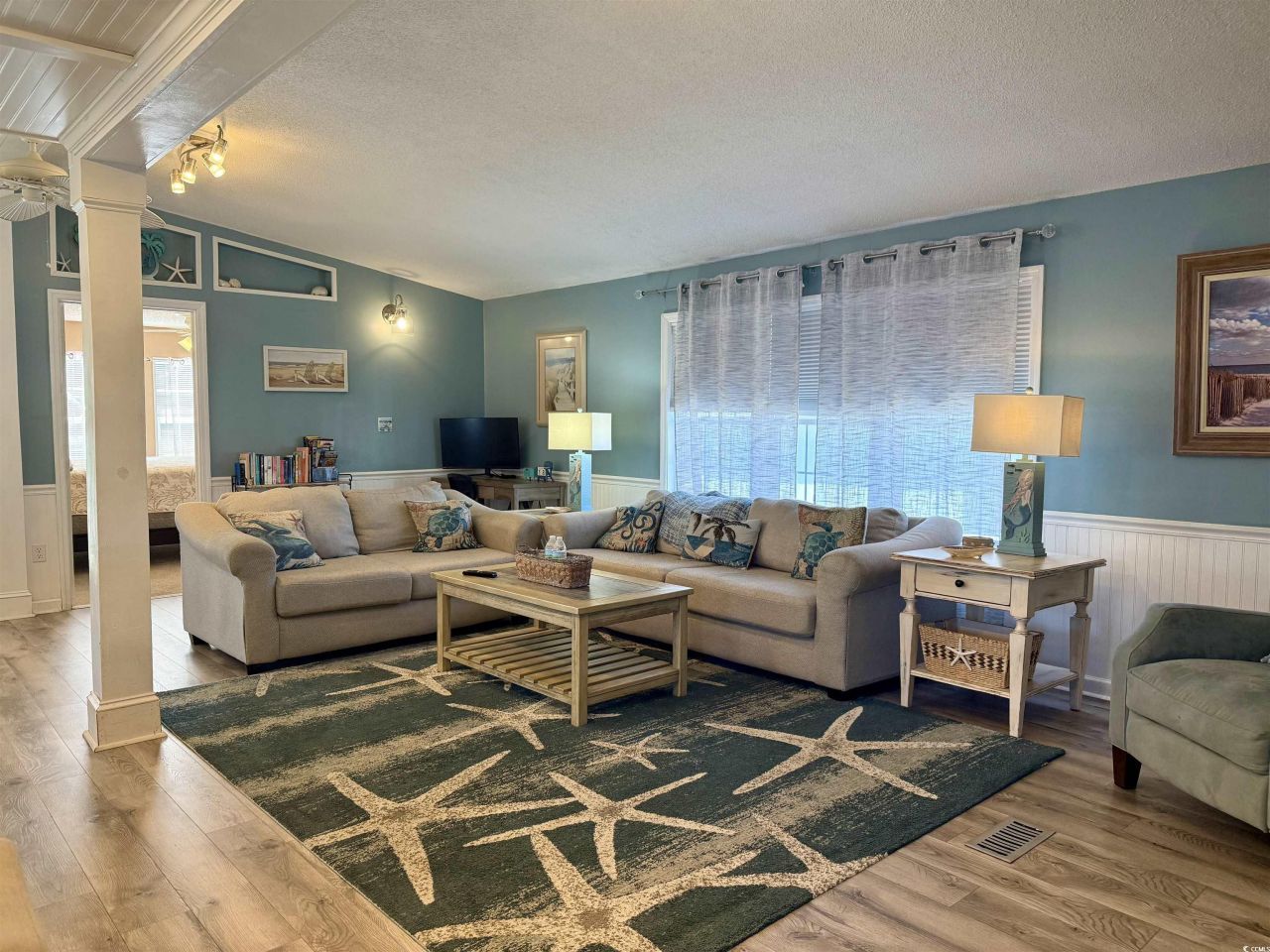 427 Meadowlark Dr.  Photo 14