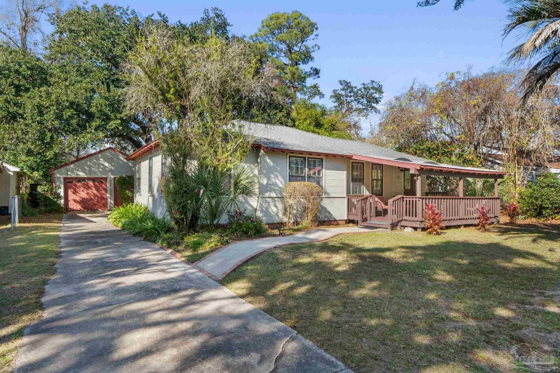 112 Cousineau Rd, Pensacola, FL 32507 Main Photo