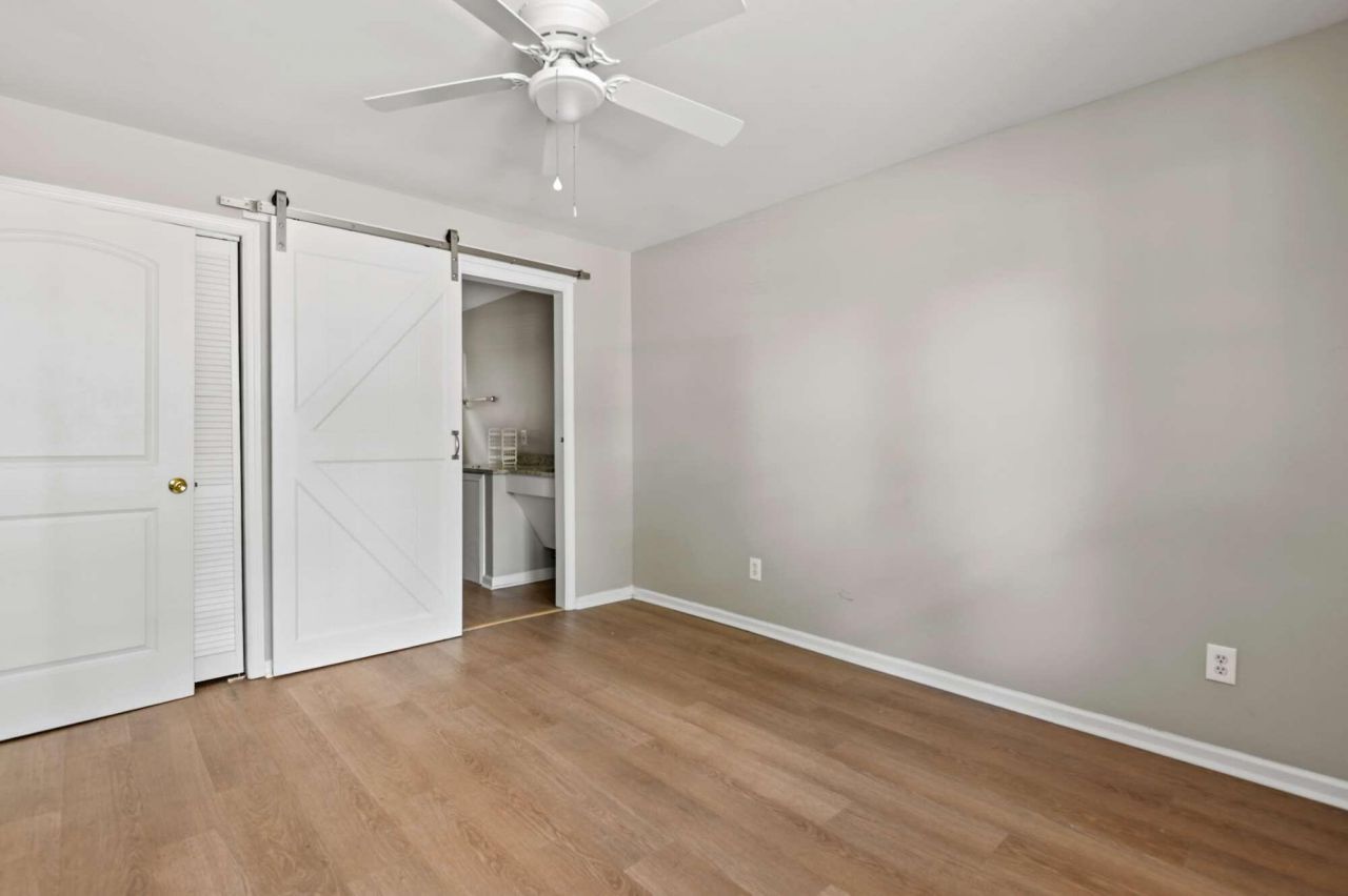 2107 Rondo Street Photo 8