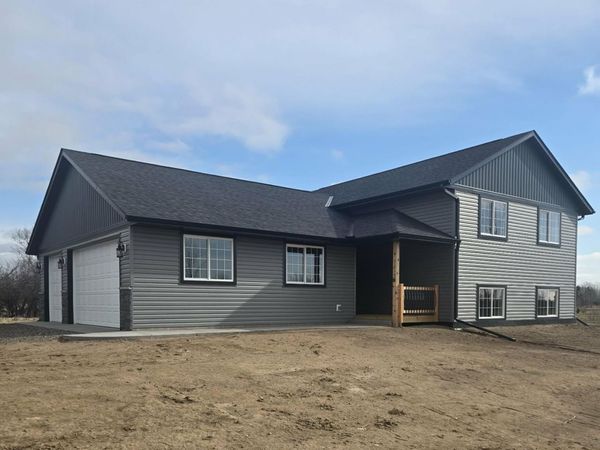 7319 Rolling Meadows Circle, Pine City, MN 55063