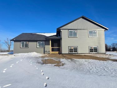 7319 Rolling Meadows Circle, Pine City, MN 55063