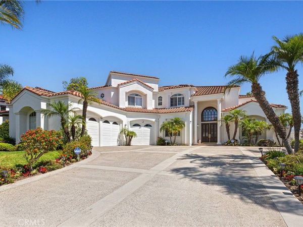 25191 Rockridge Road, Laguna Hills, CA 92653