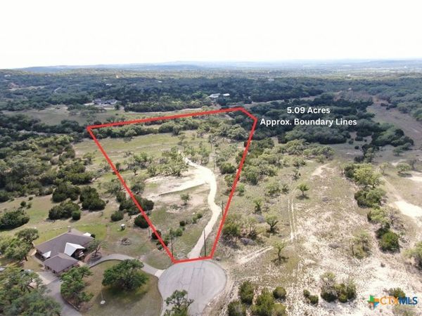 1125 Rebecca Way , Canyon Lake, TX 78133