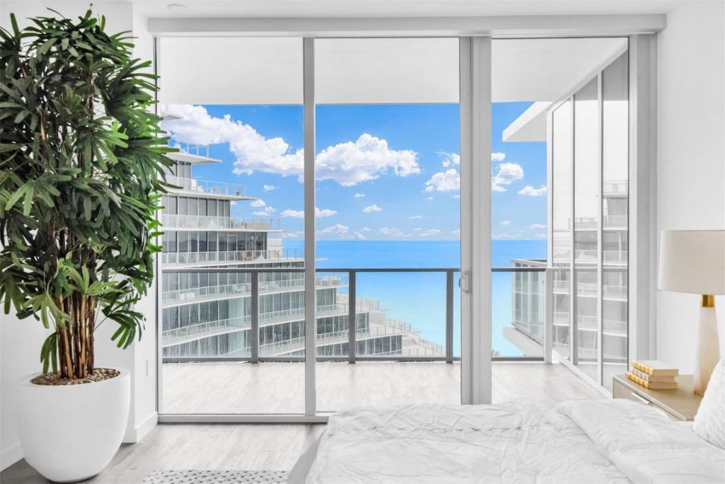 2200 N Ocean Boulevard, Unit S-906, Fort Lauderdale, FL 33305 Photo