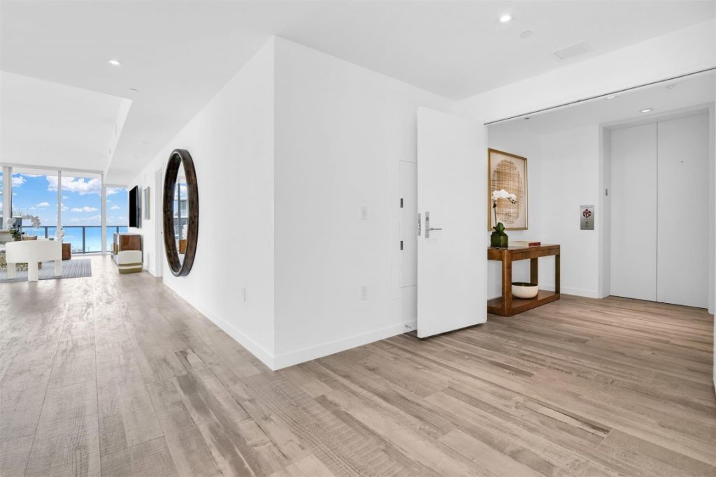 2200 N Ocean Boulevard, Unit S-906, Fort Lauderdale, FL 33305 Photo