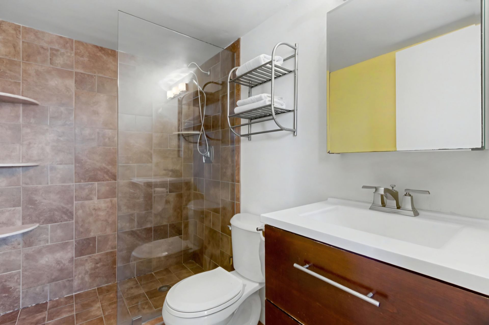 701 NW 19th Street, Unit 401, Fort Lauderdale, FL 33311 Photo