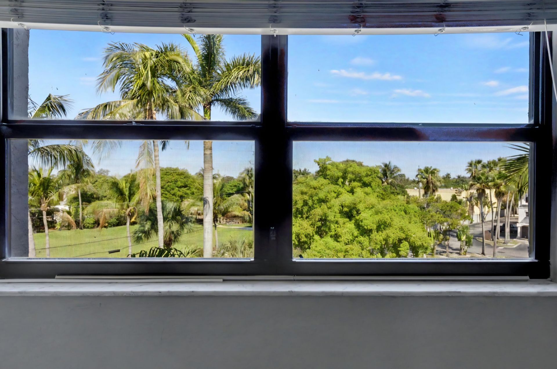 701 NW 19th Street, Unit 401, Fort Lauderdale, FL 33311 Photo