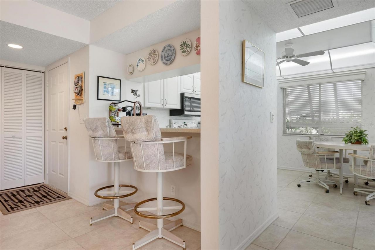 270 Cerromar Way S, Unit 57, Venice, FL 34293 Photo