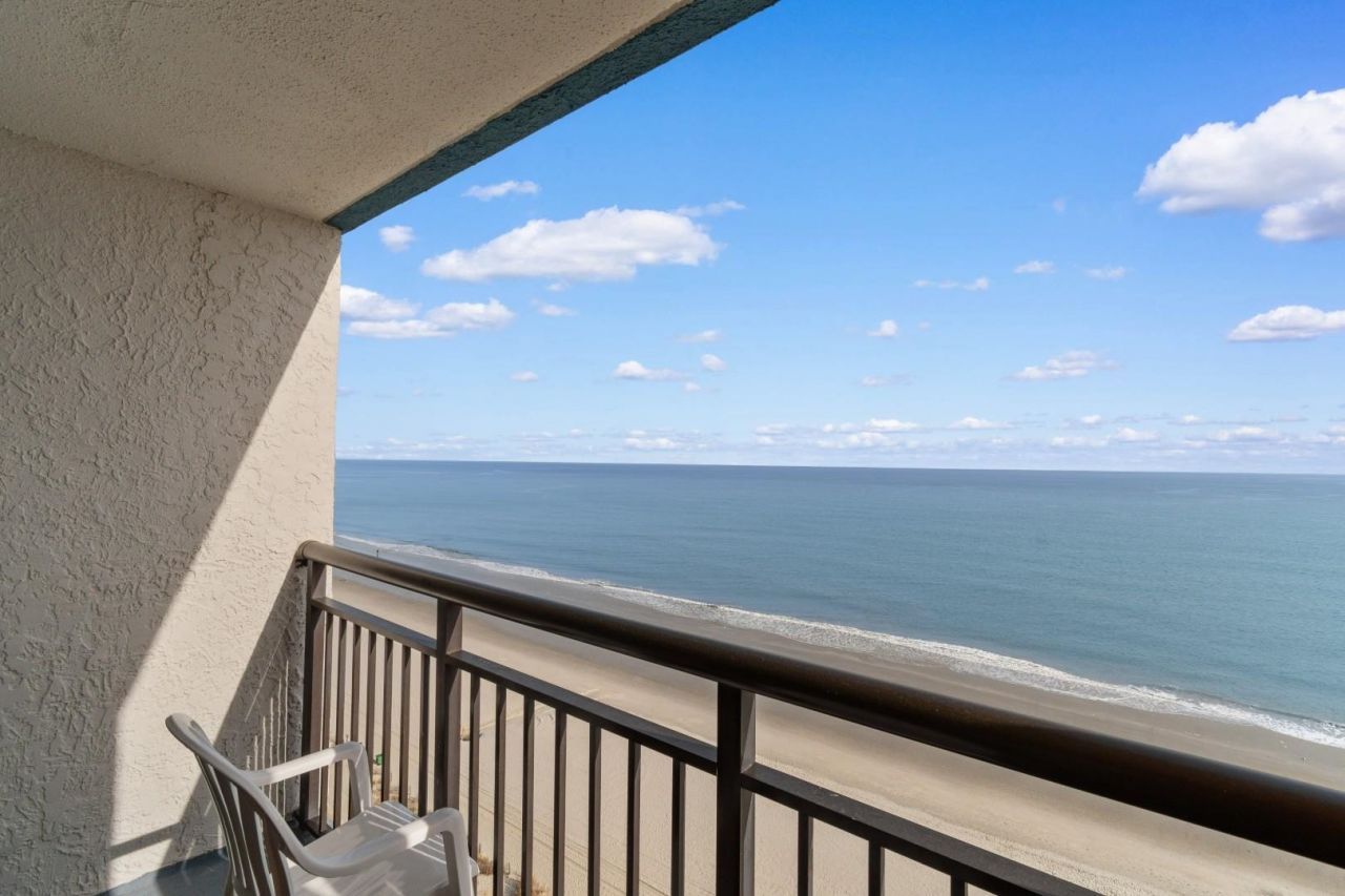 1501 S Ocean Blvd. Photo 21