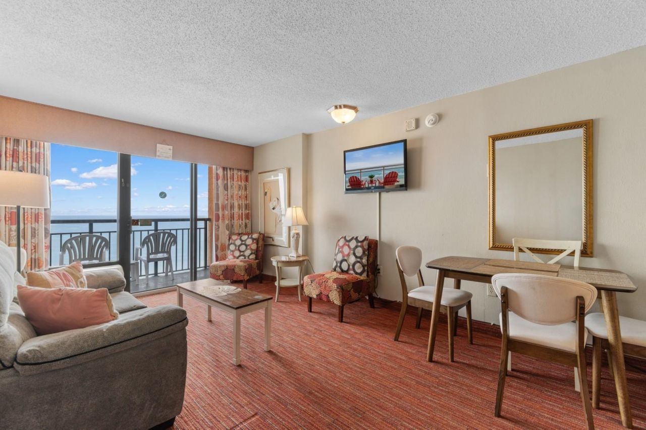 1501 S Ocean Blvd. Photo 7