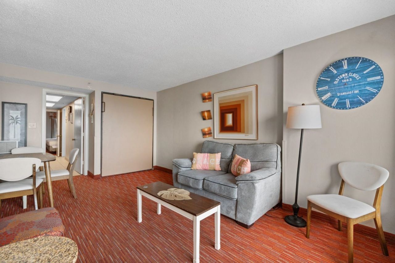 1501 S Ocean Blvd. Photo 9