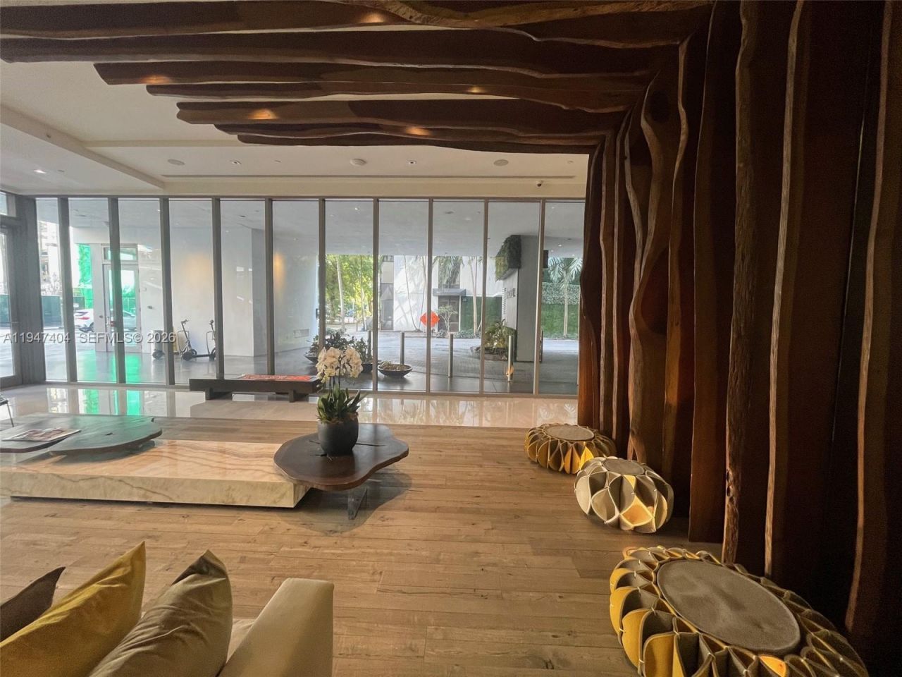 1010 Brickell Ave, Unit 2406, Miami, FL 33131 Photo