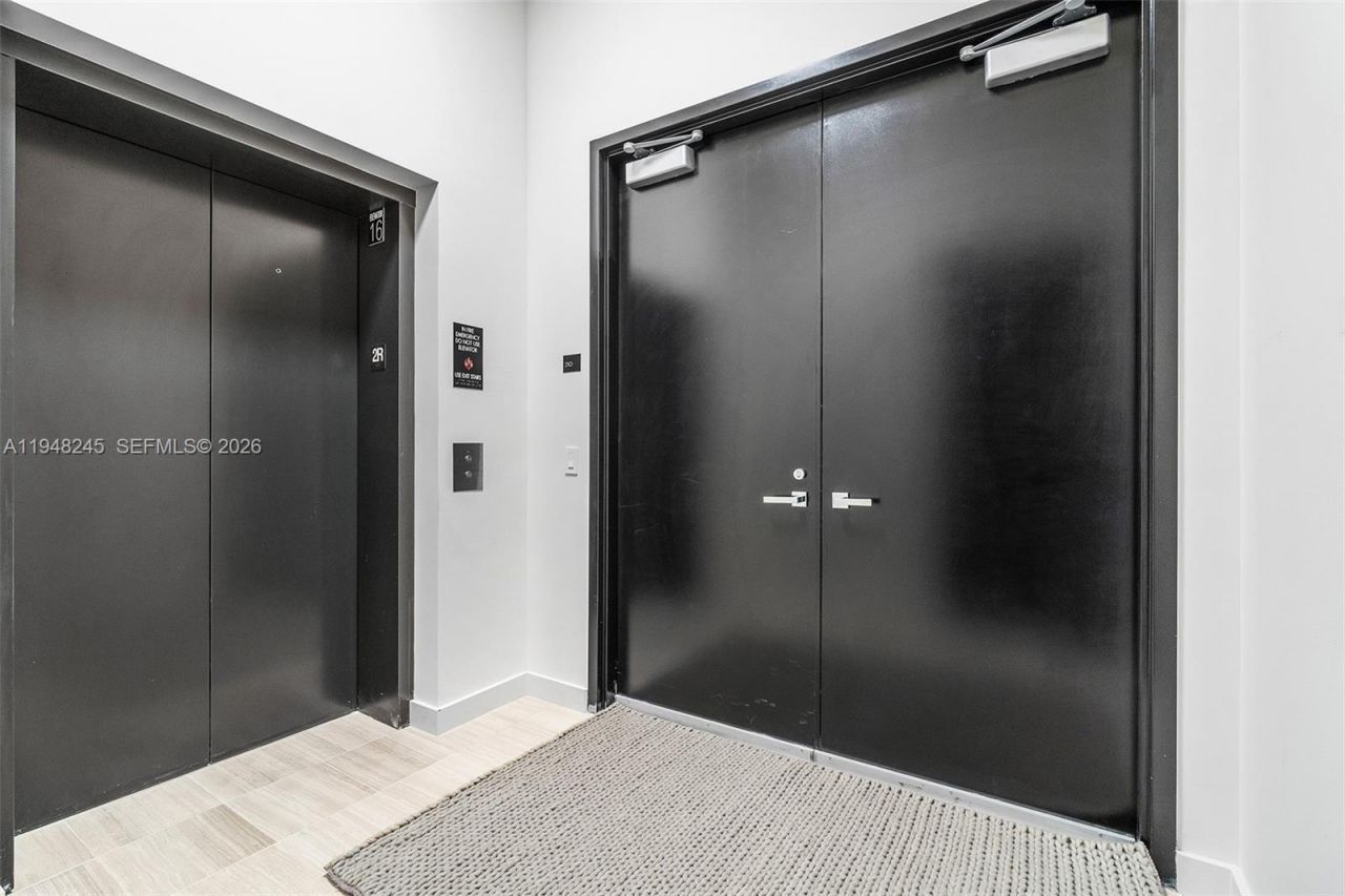 4701 N Meridian Ave, Unit 210, Miami Beach, FL 33140 Photo