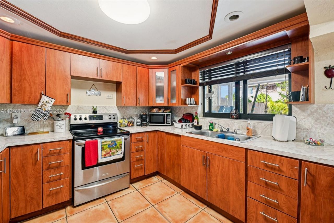 10365 SW 11th Ter, Unit 4-9B, Miami, FL 33174 Photo