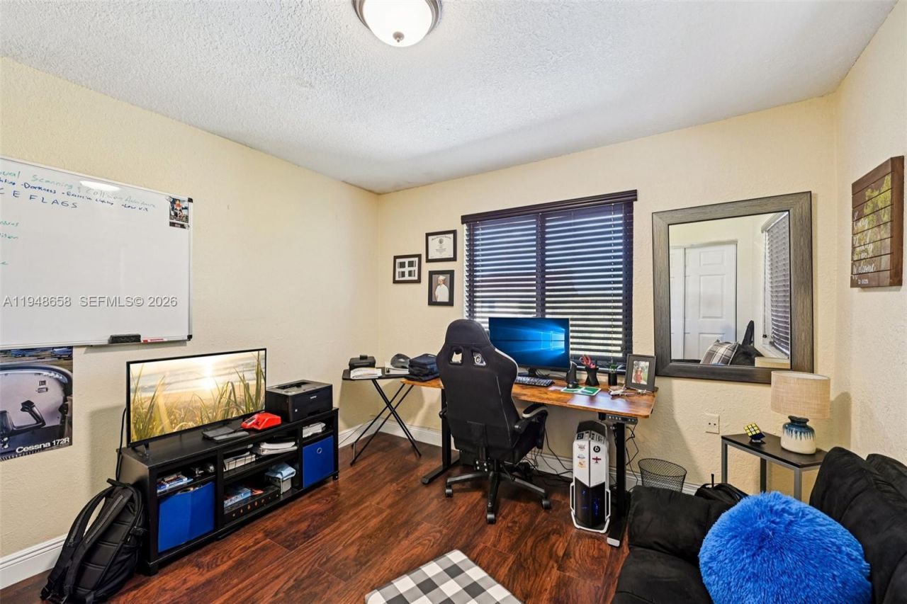 10365 SW 11th Ter, Unit 4-9B, Miami, FL 33174 Photo