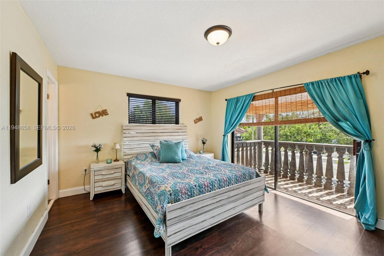 10365 SW 11th Ter, Unit 4-9B, Miami, FL 33174 Photo