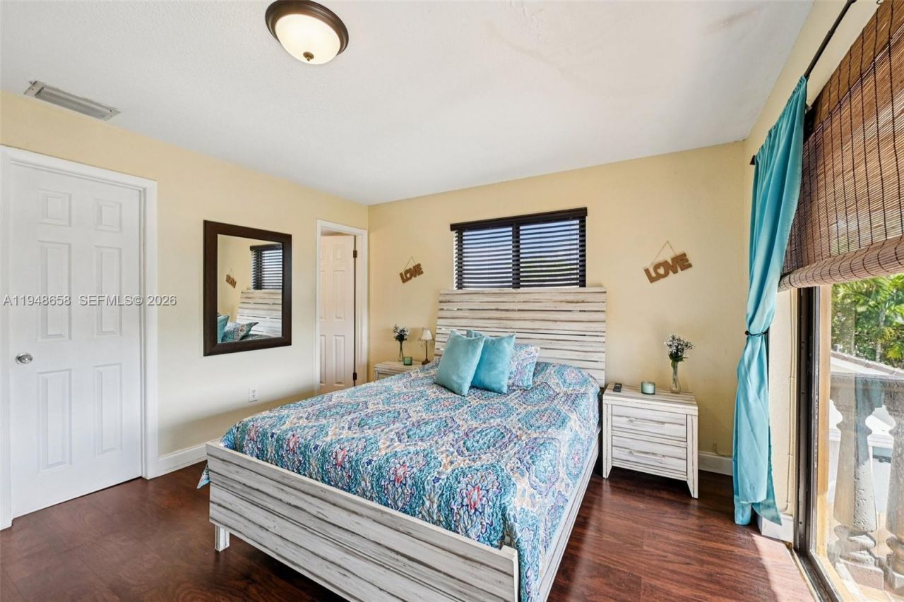 10365 SW 11th Ter, Unit 4-9B, Miami, FL 33174 Photo