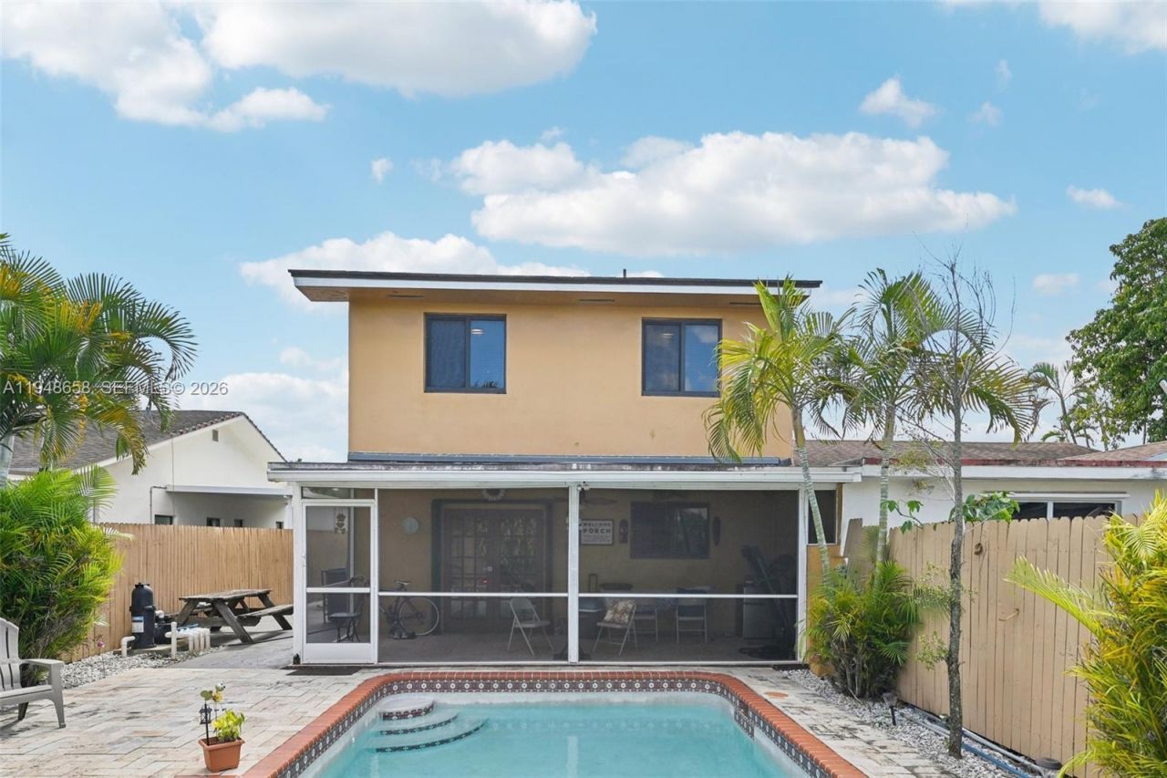 10365 SW 11th Ter, Unit 4-9B, Miami, FL 33174 Photo