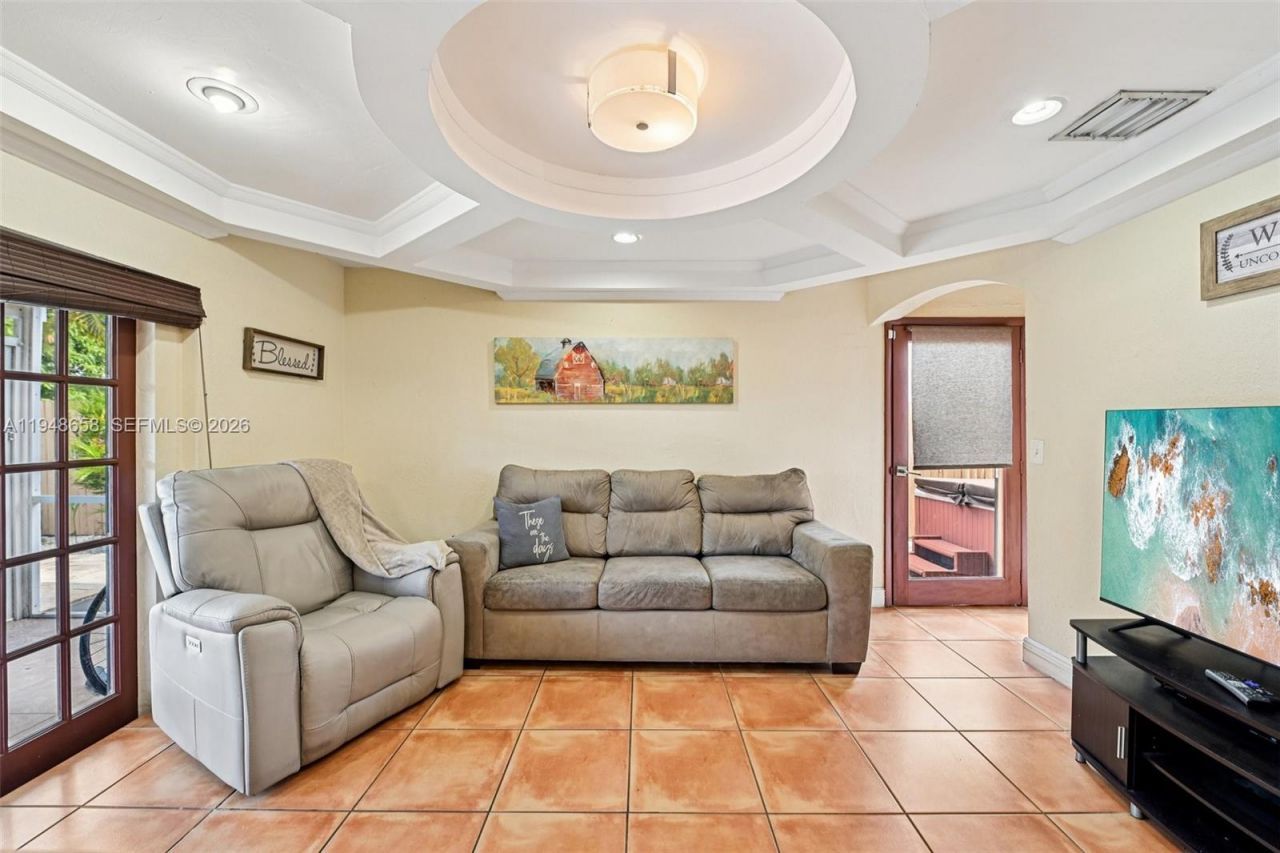 10365 SW 11th Ter, Unit 4-9B, Miami, FL 33174 Photo