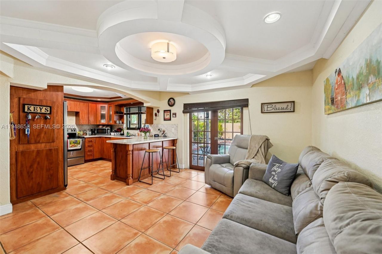 10365 SW 11th Ter, Unit 4-9B, Miami, FL 33174 Photo