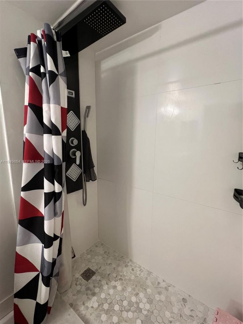 8879a Fontainebleau Blvd, Unit 105, Miami, FL 33172 Photo