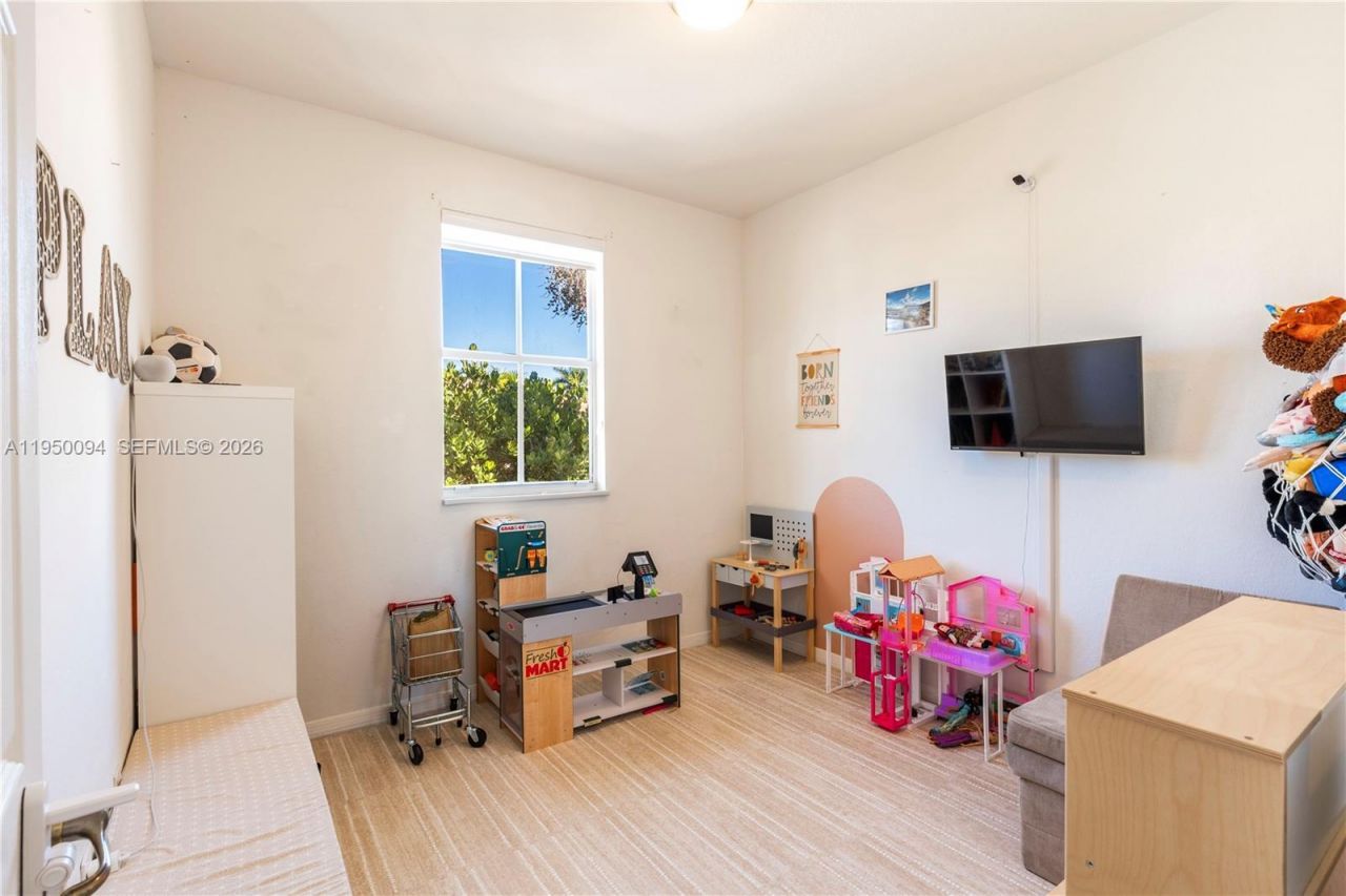 12478 SW 123rd St, Miami, FL 33186 Photo