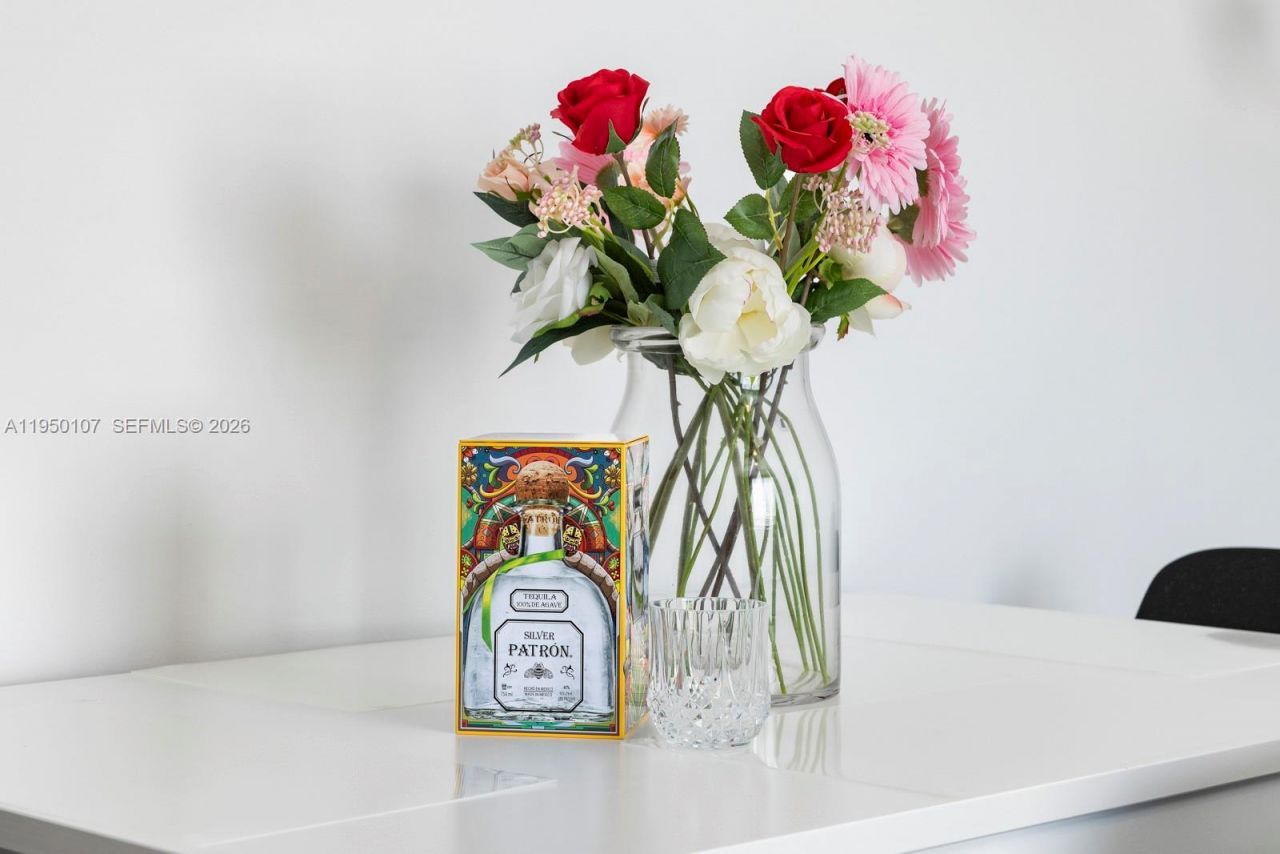 3700 Collins Ave, Unit S-107, Miami Beach, FL 33140 Photo