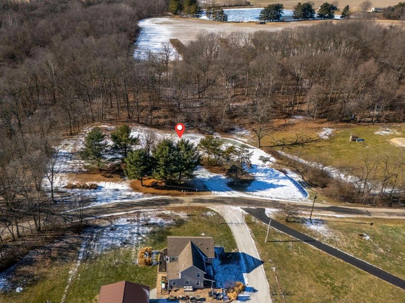 6875 Indian Run Road NE, Pleasantville, OH 43148 Photo 6