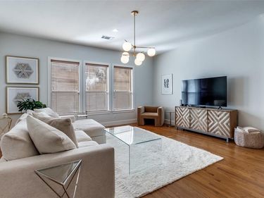 4830 Cedar Springs Road, Unit 11, Dallas, TX 75219