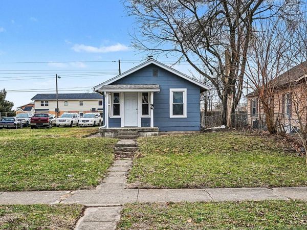 802 Seventeenth Avenue, Middletown, OH 45044