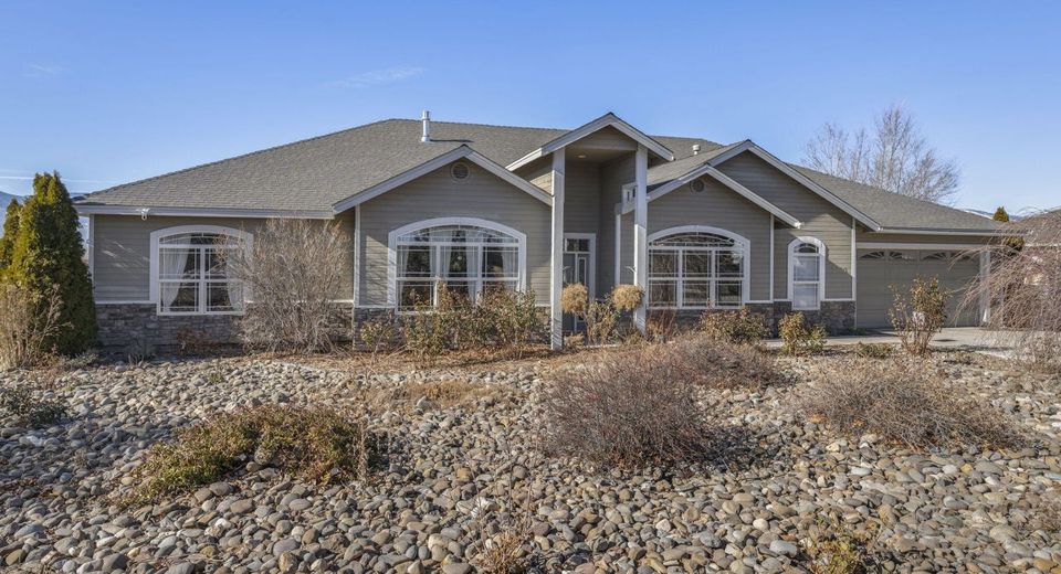 2770 Gordon Avenue, Minden, NV 89423 Photo