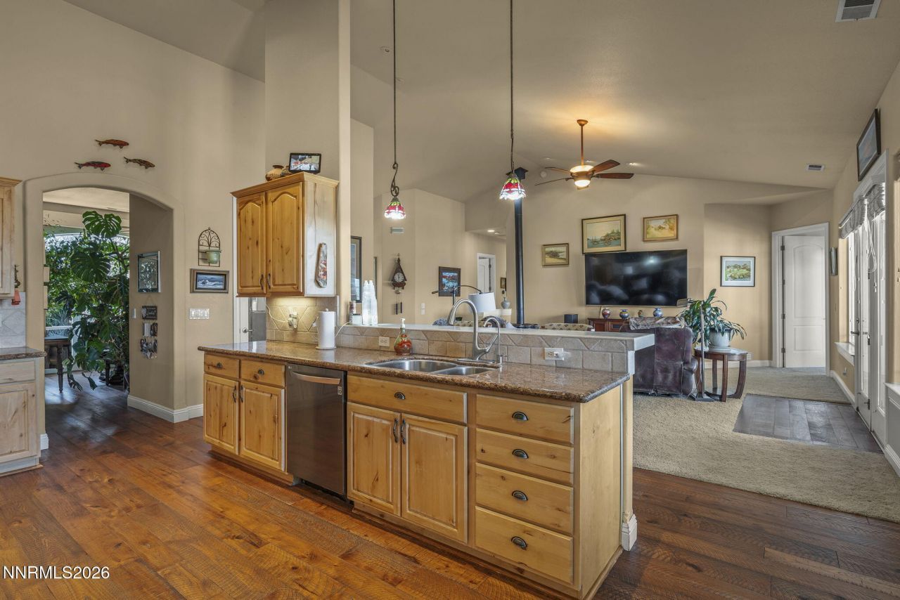 2770 Gordon Avenue, Minden, NV 89423 Photo