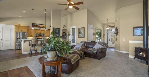 2770 Gordon Avenue, Minden, NV 89423 Photo