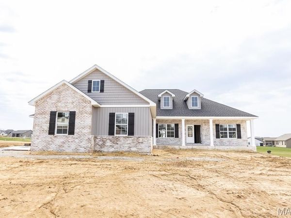 3736 Golfview Circle, Shiloh, IL 62221