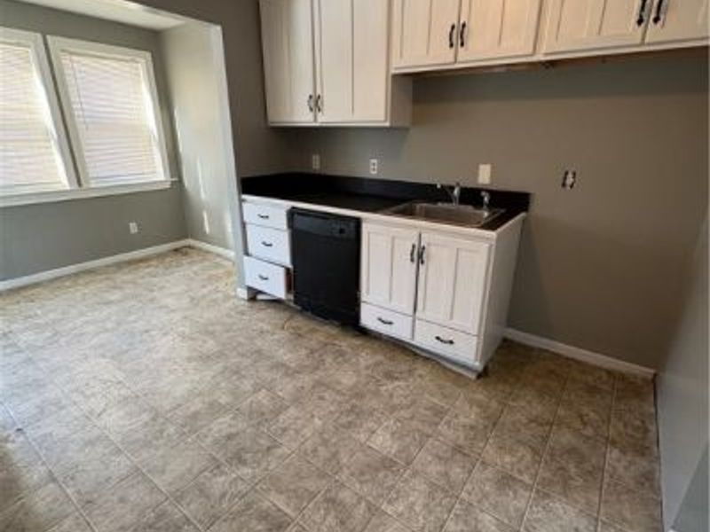 18 N Richview Avenue, Youngstown, OH 44509 Photo 5