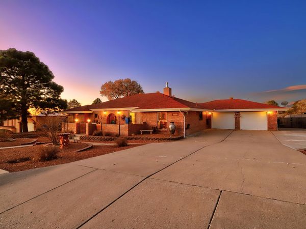 1541 Catron Avenue SE, Albuquerque, NM 87123