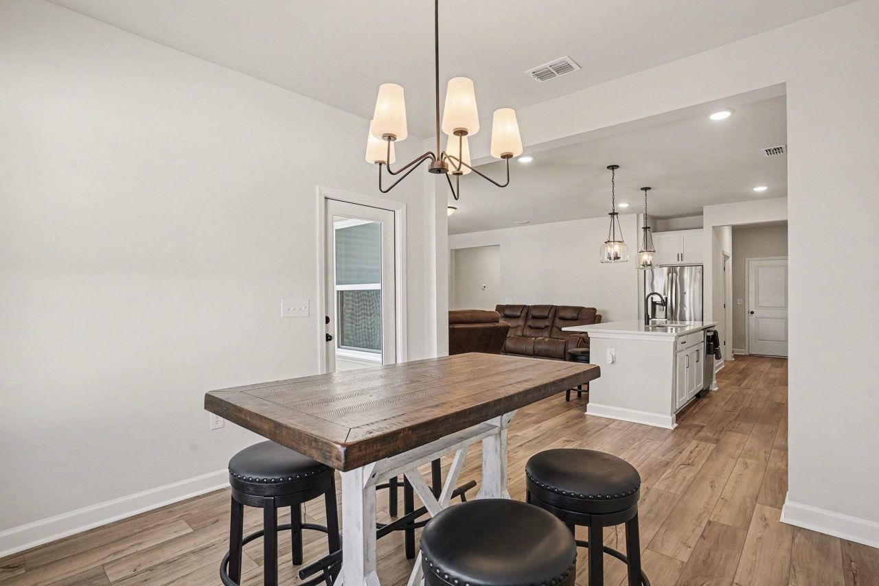 3084 Palma Way  Photo 12