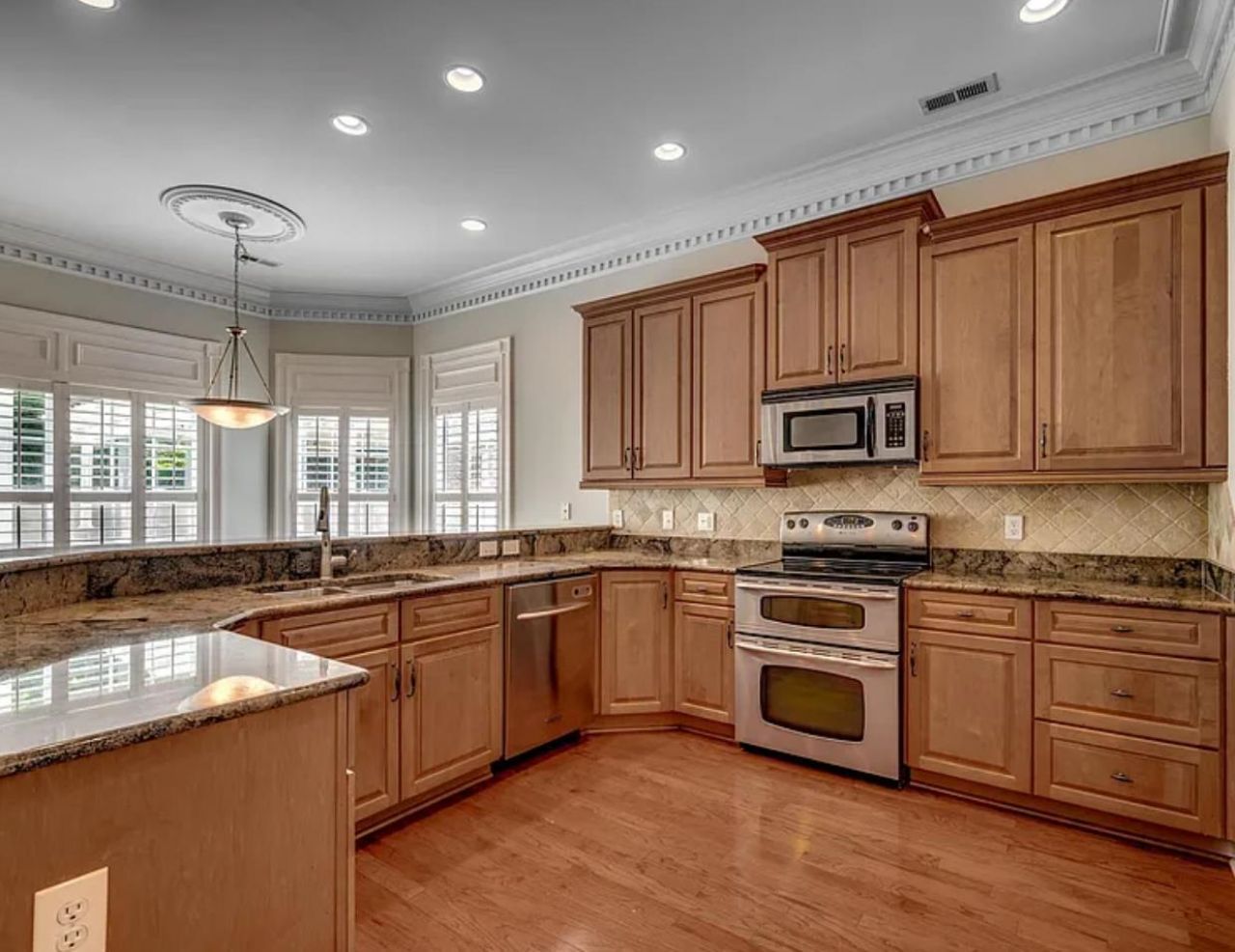 1613 James Island Ave.  Photo 12