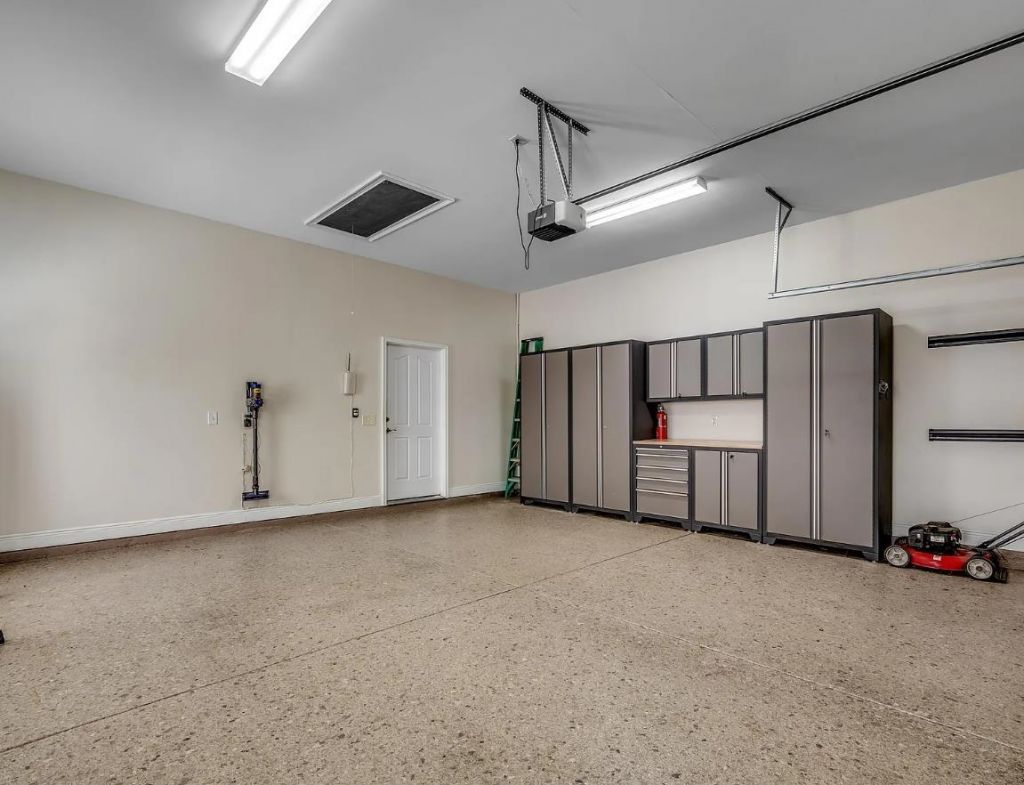 1613 James Island Ave.  Photo 30