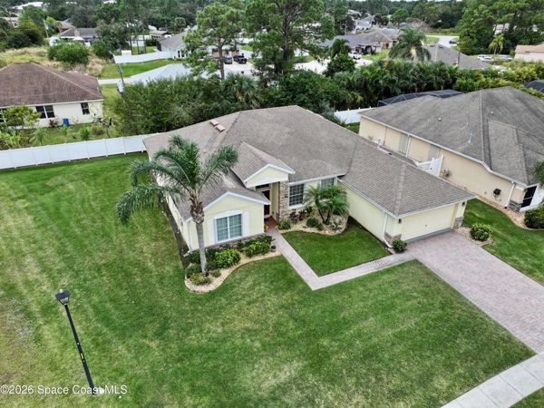 220 Grouper Circle SE, Palm Bay, FL 32909