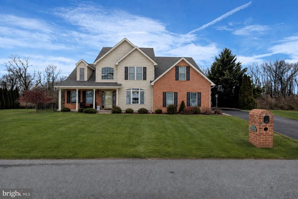 108 N BLACKBERRY LANE, FAYETTEVILLE, PA 17222