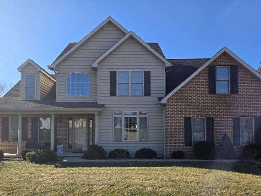 108 N Blackberry Lane, Fayetteville, PA 17222 Main Photo