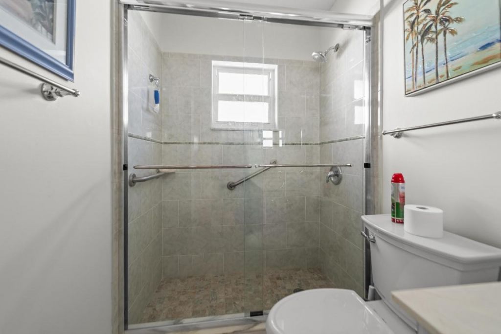 1507 Alfred Drive, Boynton Beach, FL 33426 Photo