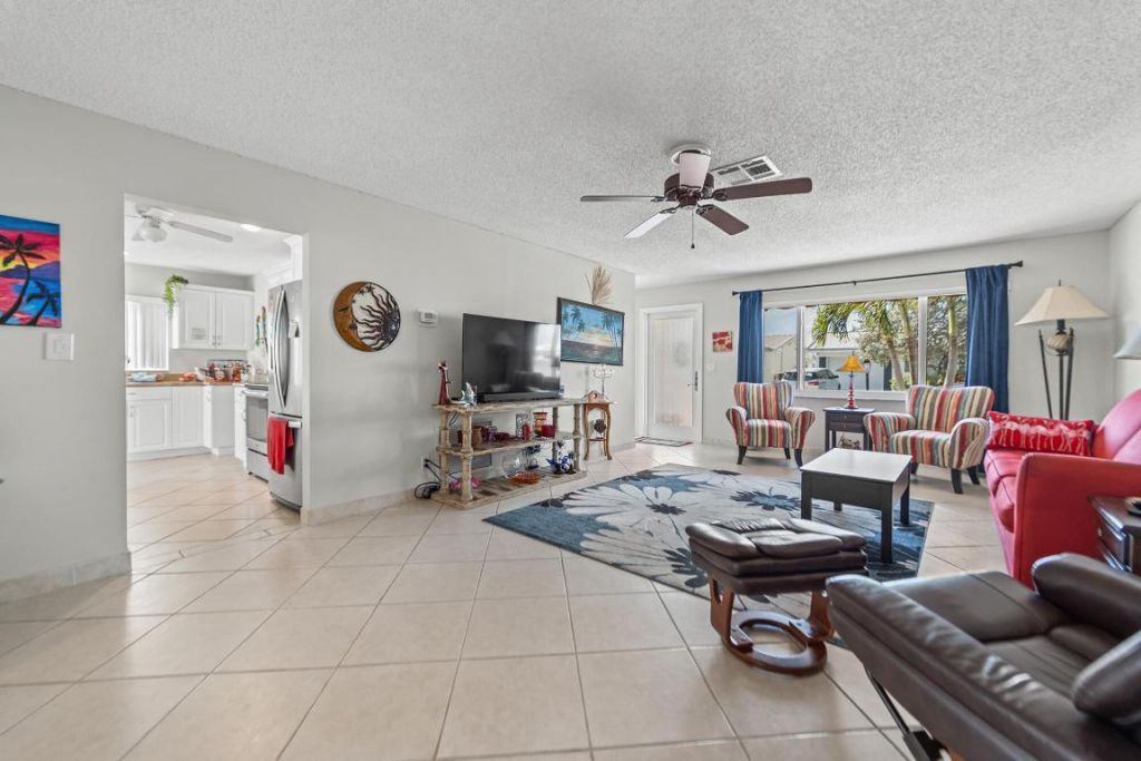 1507 Alfred Drive, Boynton Beach, FL 33426 Photo