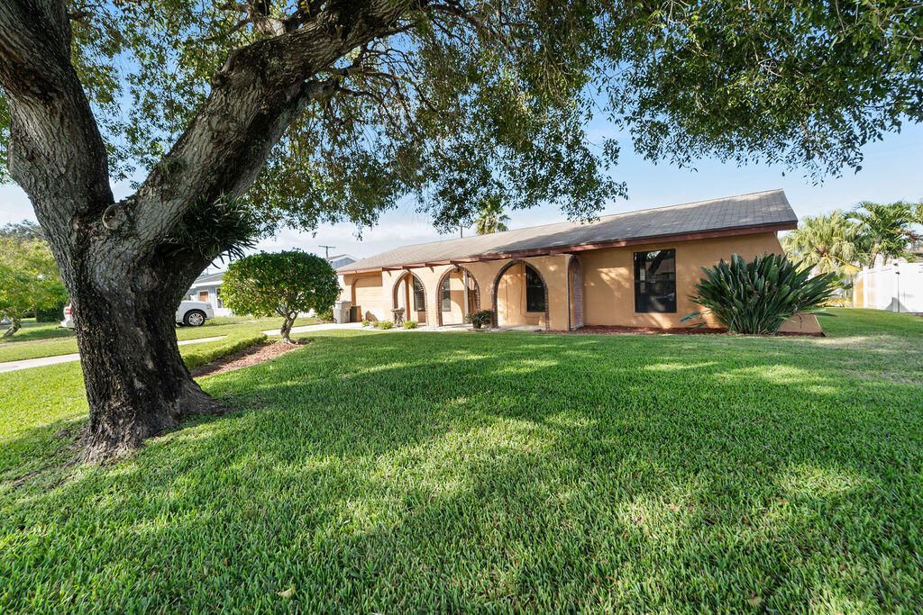 3753 Coelebs Avenue, Boynton Beach, FL 33436 Photo